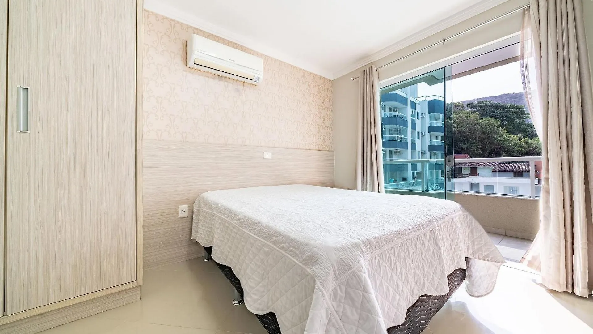 249 - Apartamento Proximo Do Mar Economico Na Cidade De Bombinhas Brazil